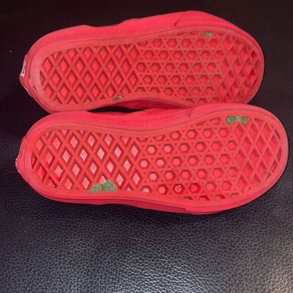 Vans x Haribo Collection Red Goldbears Gummy Bear Slip-on Sneakers - Picture 7 of 9